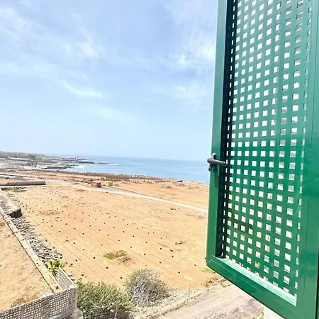 Taucho 303 *